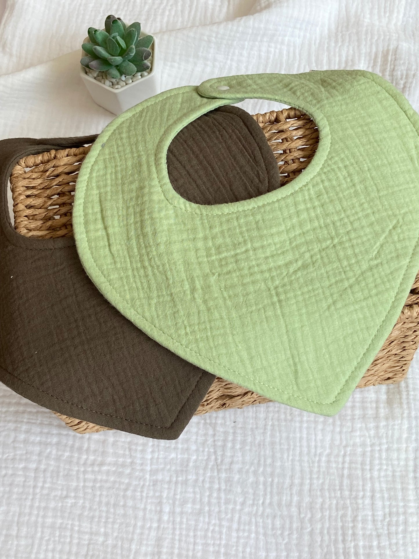 Babero bandana verde agua