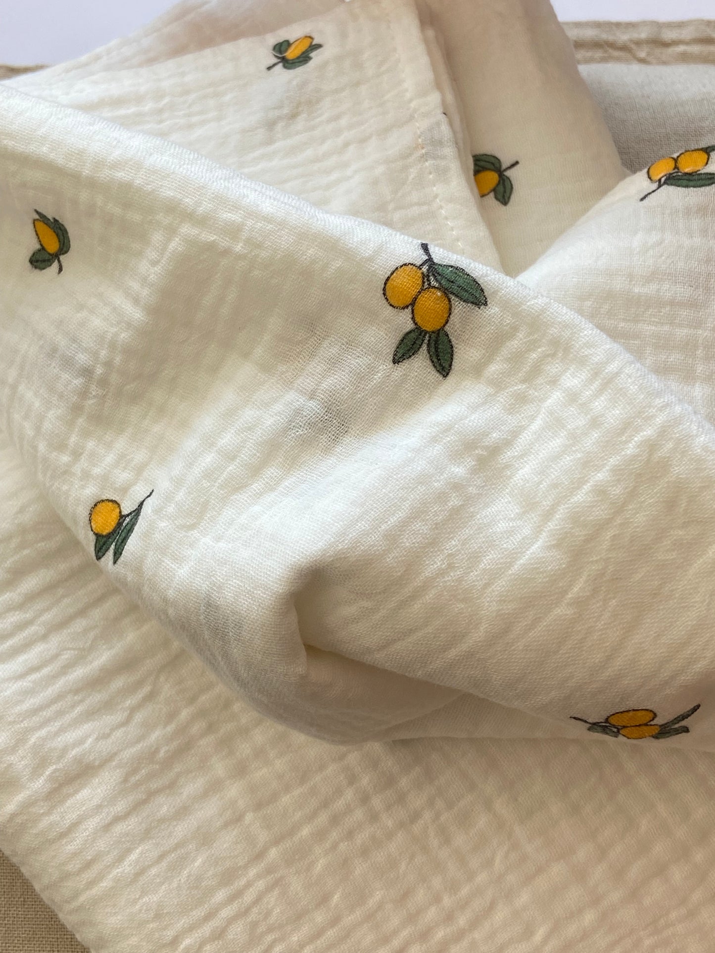 Swaddle M blanco limones